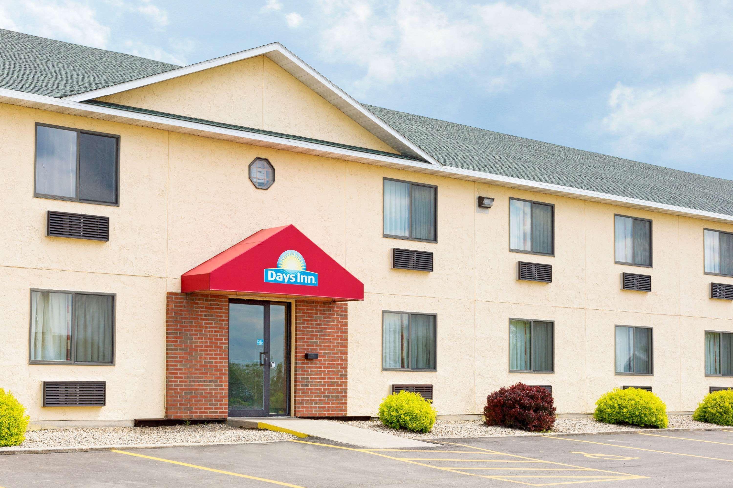 Econo Lodge Inn & Suites Yankton Exterior foto